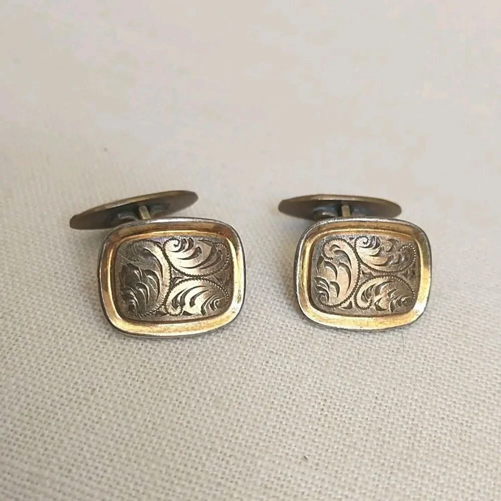 Vtg Cufflinks Gold Tone Metal Rectangle Curved Paisley Signed Amerikaner K.K